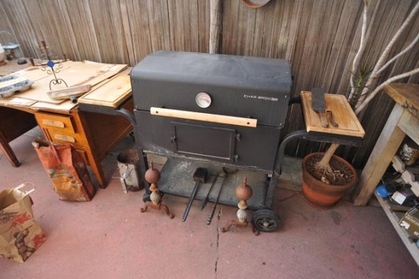 36856442_Charbroil-940-1.thumb.jpg.31e88b24dfcfef84c78c61869effecfc.jpg